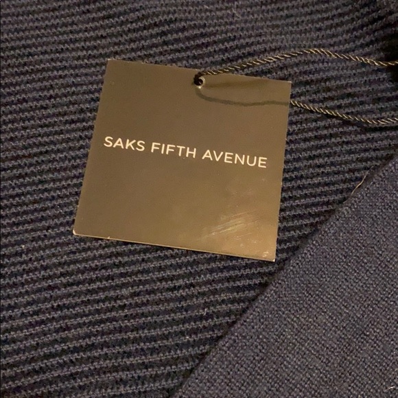 Saks Fifth Avenue Navy blue crewneck sweater - Picture 5 of 12